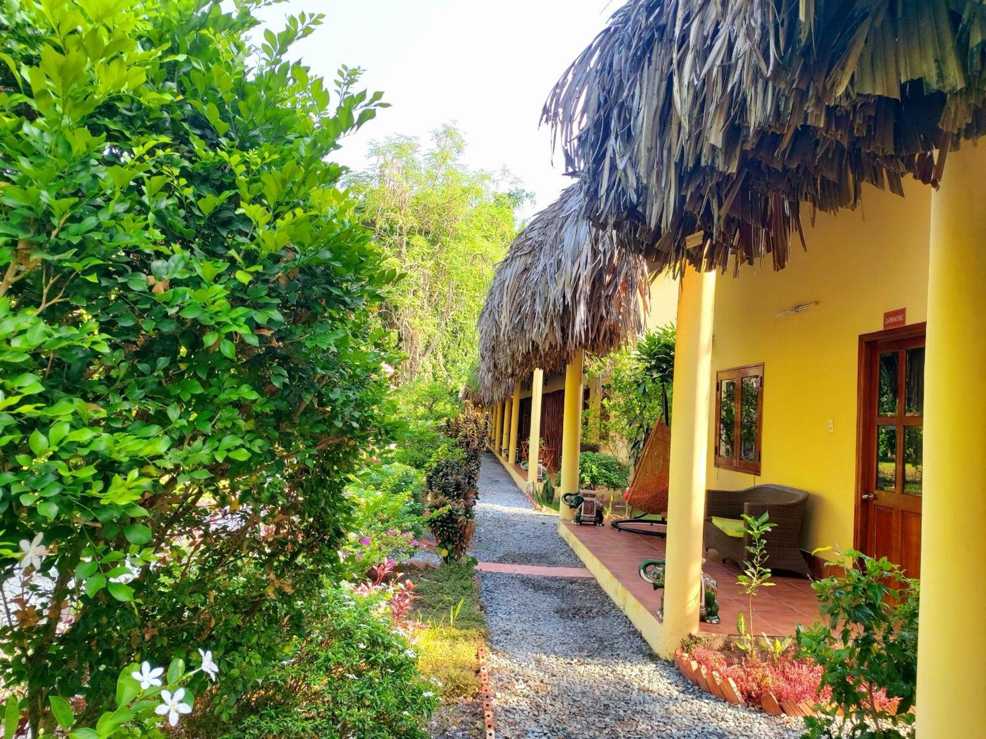 Mango Home Riverside Ben Tre Номер фото