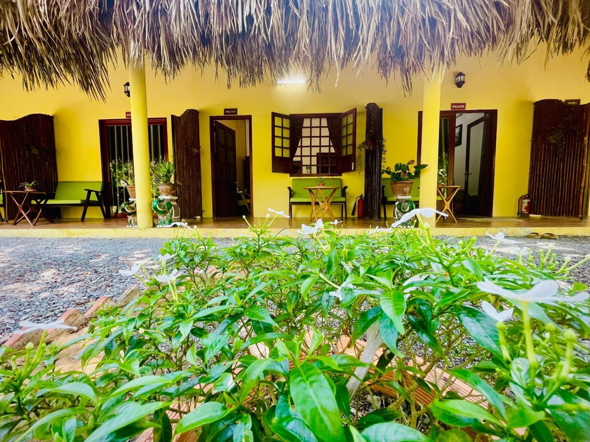 Mango Home Riverside Ben Tre Екстер'єр фото